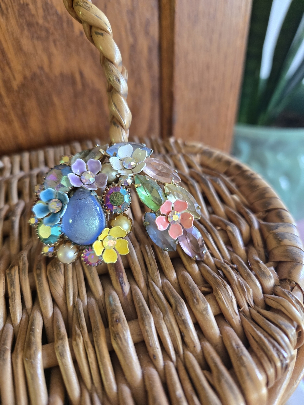 Kramer Multicolor Floral Cluster Brooch - Vintage-Inspired Women’s Jewelry